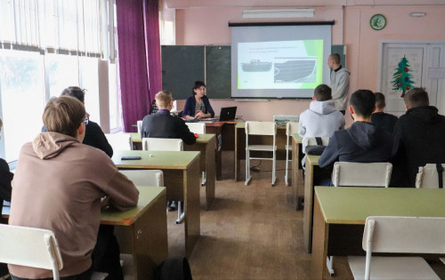  Сотрудники методического отдела посетили занятия преподавателей Михайлиной Т.С. и Коробко С.М.